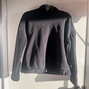 Warm Soft Nike hoodie with pockets